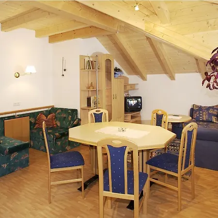Apartment Tlusel Ortisei